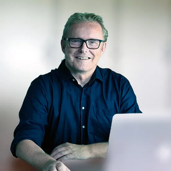 Peter Hartmann laver ny hjemmeside