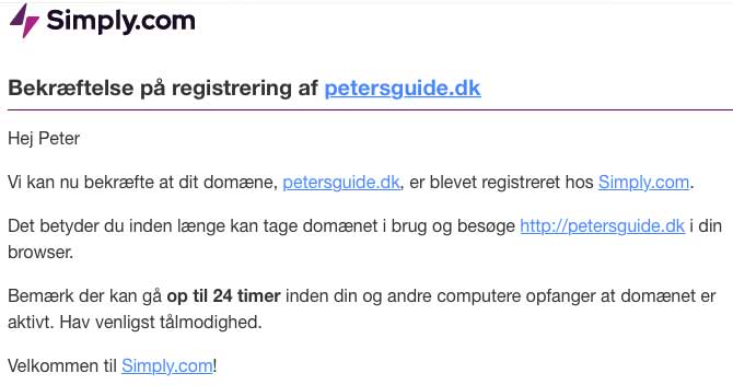 E-mail med bekræftelse på registrering af domæne hos simply